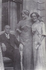 Delius, Jelka, and Ida Gerhardi at the home of Consul Esser, Elberfeld, March 1914